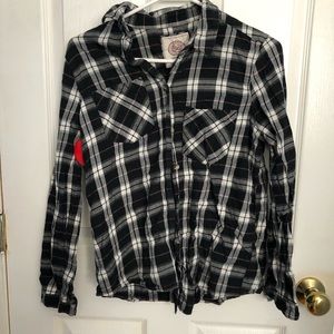 Small, black and white flannel